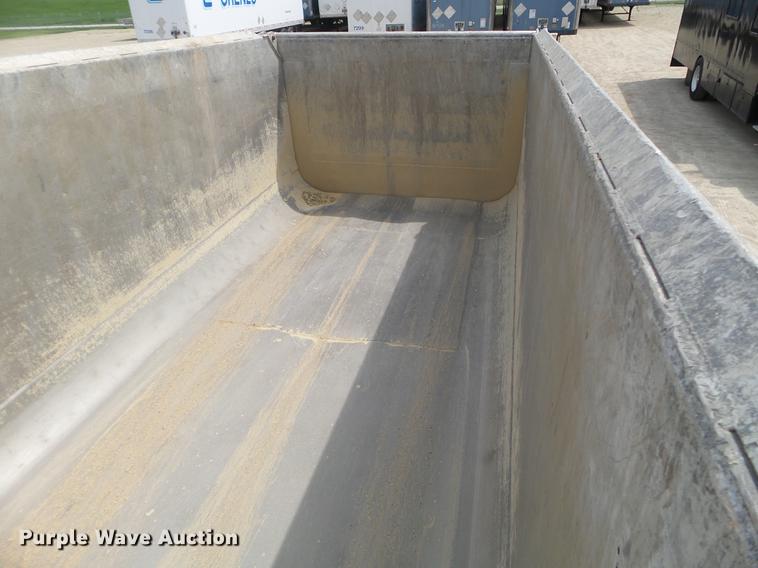 image for item DC4560 1979 GMC General dump truck