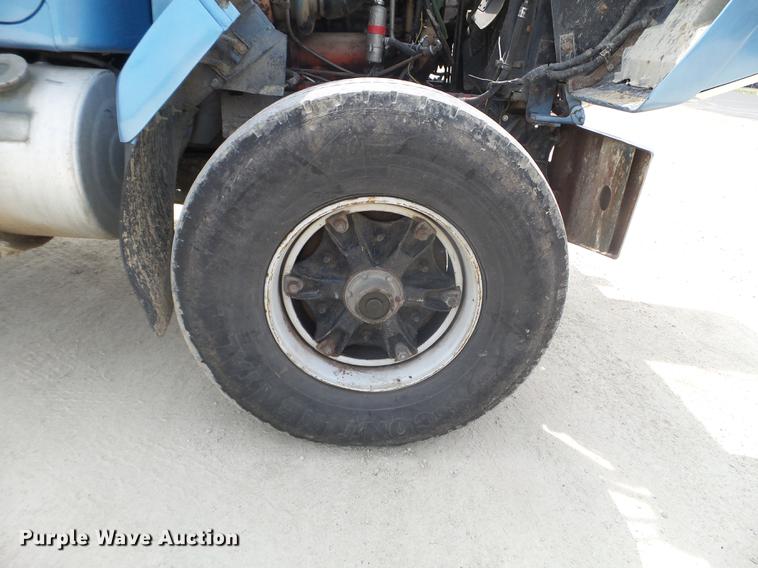 image for item DC4560 1979 GMC General dump truck