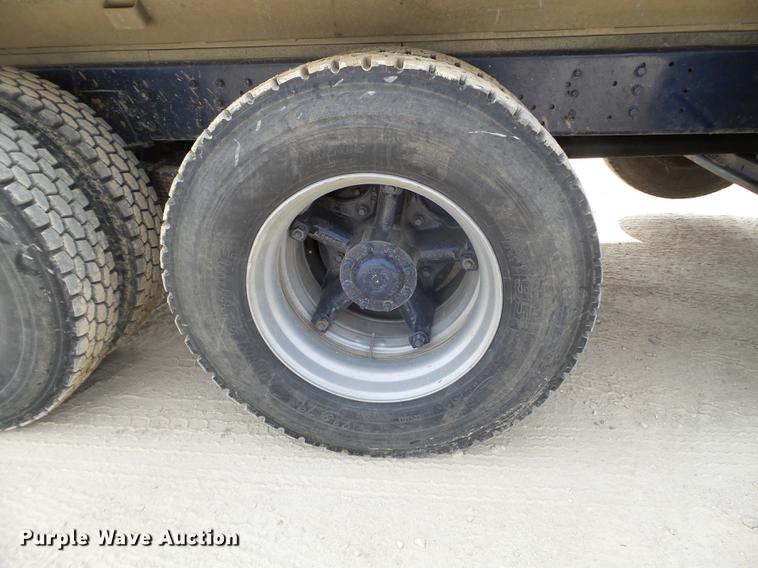 image for item DC4560 1979 GMC General dump truck