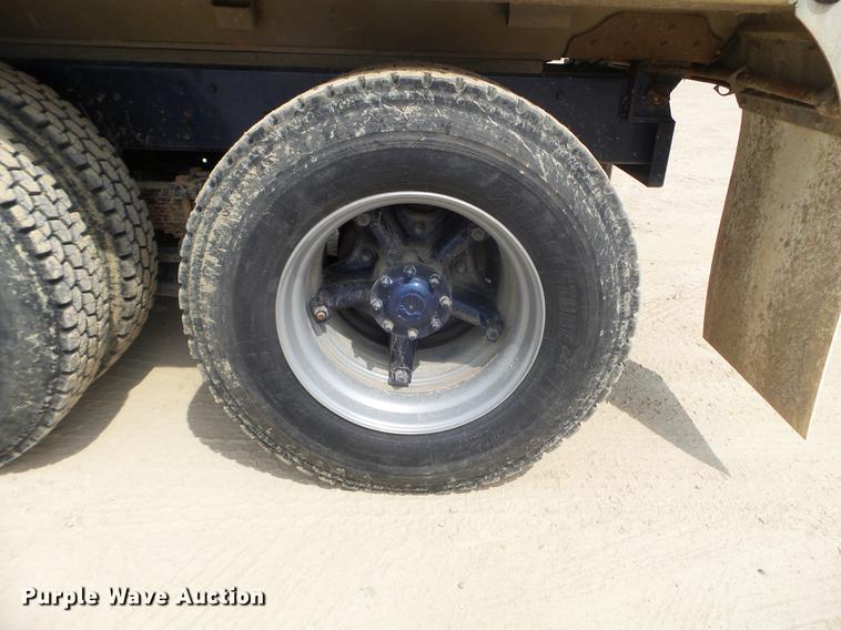 image for item DC4560 1979 GMC General dump truck