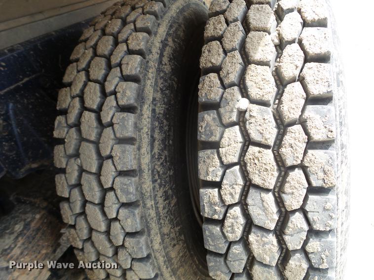 image for item DC4560 1979 GMC General dump truck