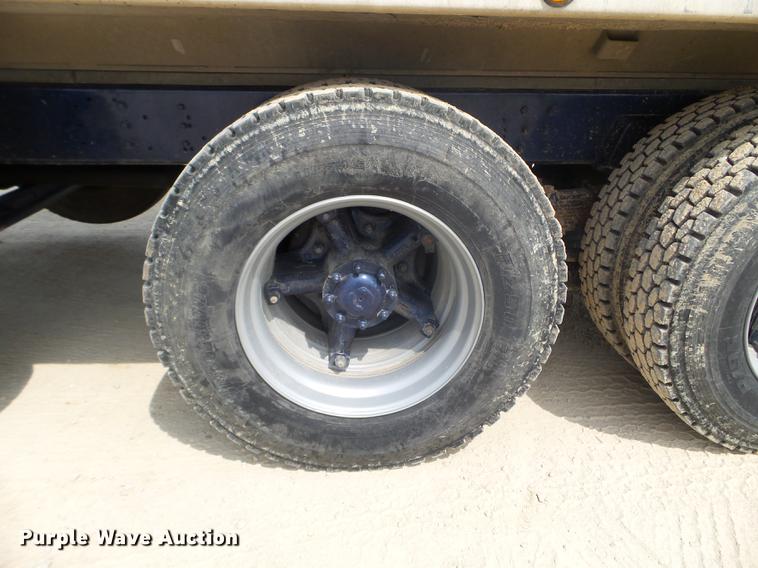 image for item DC4560 1979 GMC General dump truck