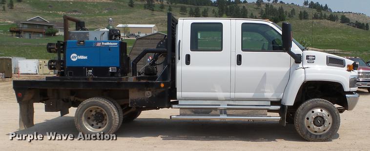 image for item DC4563 2008 GMC C4500 service truck
