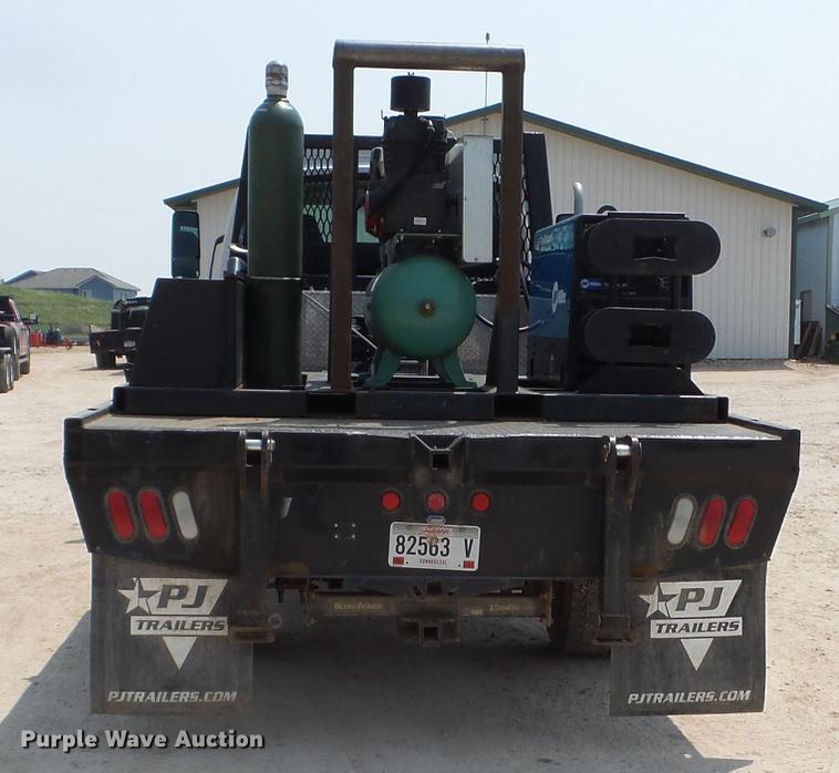 image for item DC4563 2008 GMC C4500 service truck