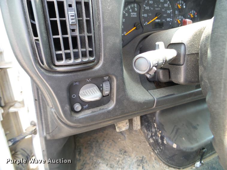 image for item DC4563 2008 GMC C4500 service truck