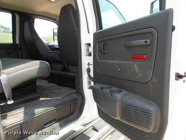 image for item DC4563 2008 GMC C4500 service truck