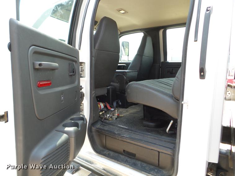 image for item DC4563 2008 GMC C4500 service truck