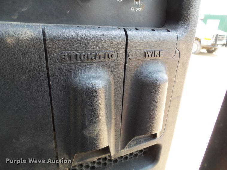 image for item DC4563 2008 GMC C4500 service truck