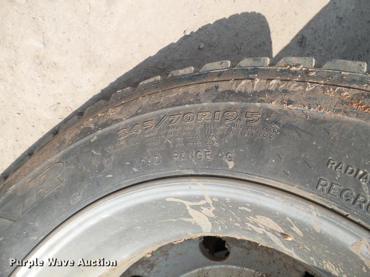 image for item DC4563 2008 GMC C4500 service truck