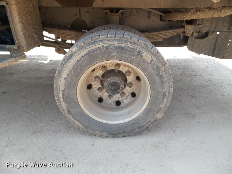 image for item DC4563 2008 GMC C4500 service truck