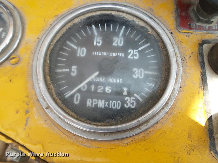 image for item DC4564 1970 Grove TM275T crane