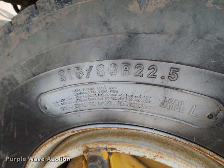 image for item DC4564 1970 Grove TM275T crane