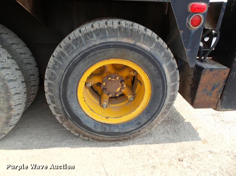 image for item DC4564 1970 Grove TM275T crane