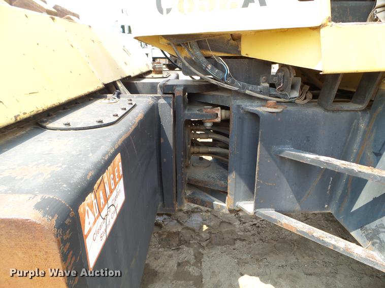 image for item DC4567 1986 Hyster C852A single drum vibratory roller