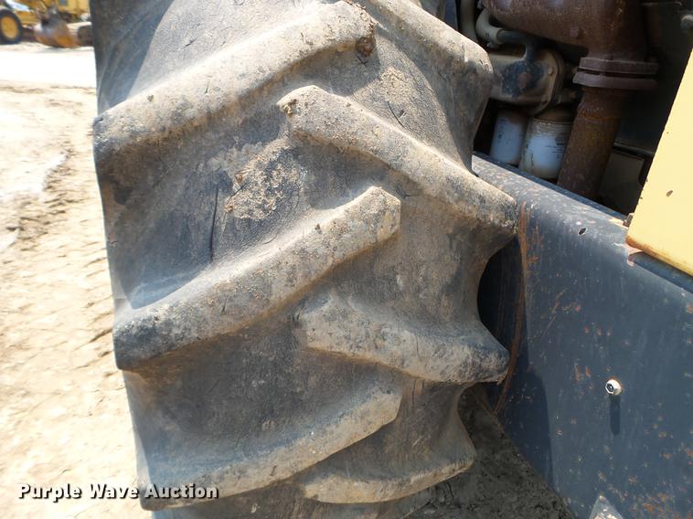 image for item DC4567 1986 Hyster C852A single drum vibratory roller