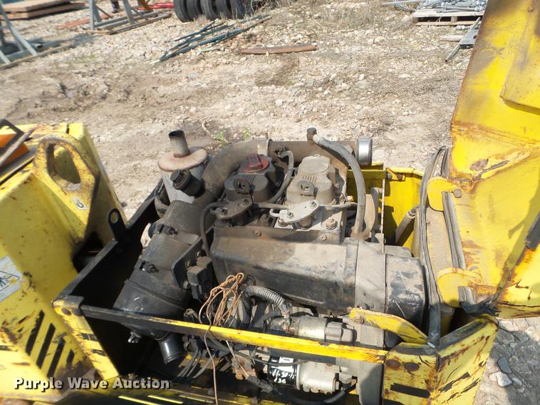 image for item DC4568 1999 Wacker RT820 trench compactor