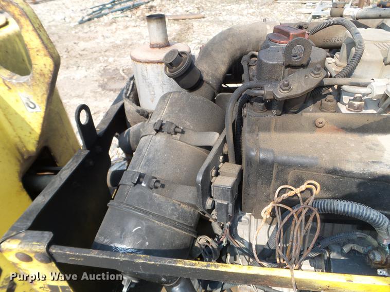 image for item DC4568 1999 Wacker RT820 trench compactor