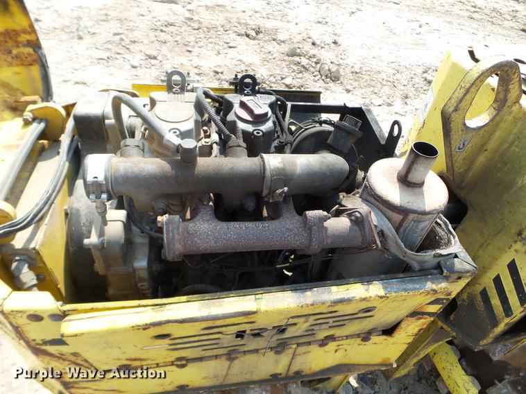 image for item DC4568 1999 Wacker RT820 trench compactor