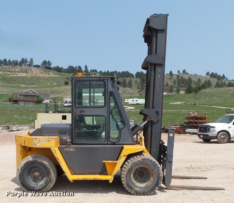 image for item DC4569 Wiggins WD150Y forklift