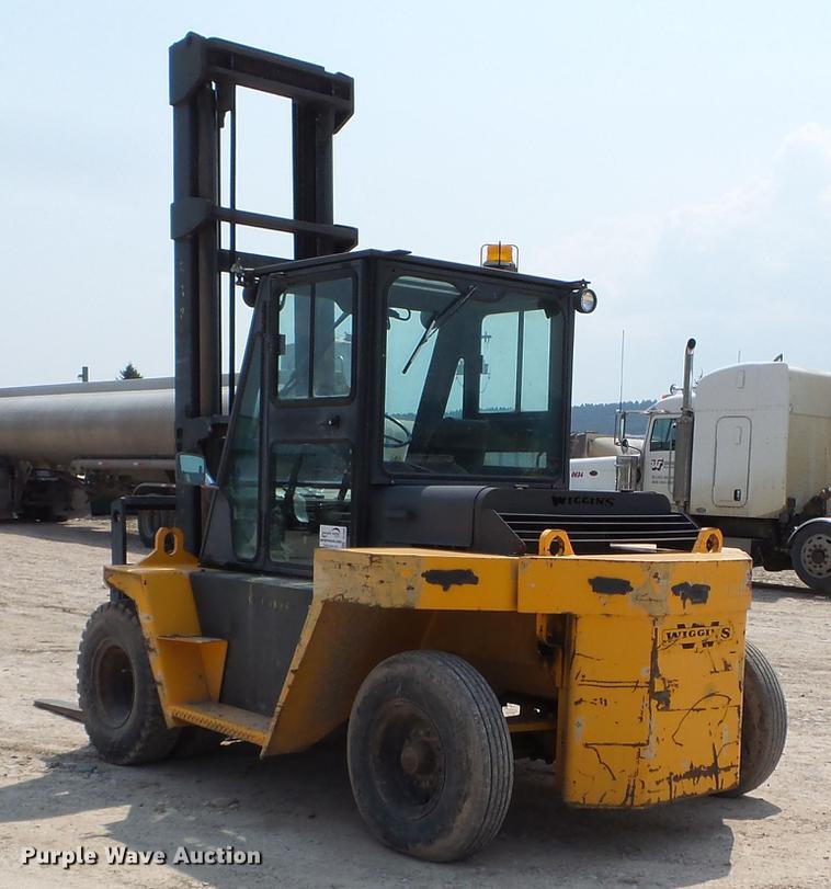 image for item DC4569 Wiggins WD150Y forklift