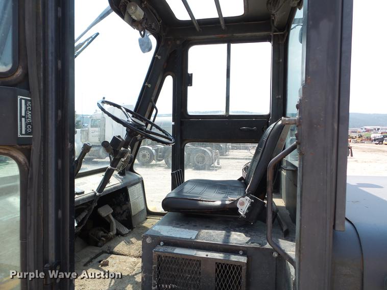 image for item DC4569 Wiggins WD150Y forklift