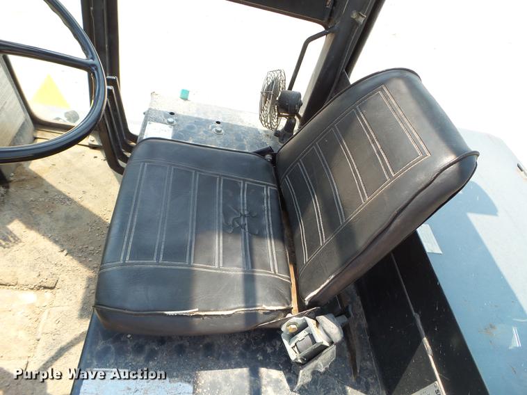 image for item DC4569 Wiggins WD150Y forklift