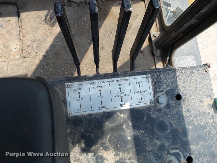 image for item DC4569 Wiggins WD150Y forklift