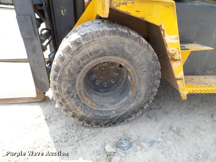 image for item DC4569 Wiggins WD150Y forklift