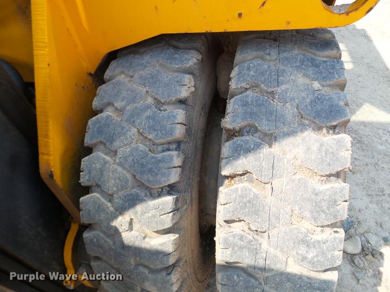 image for item DC4569 Wiggins WD150Y forklift