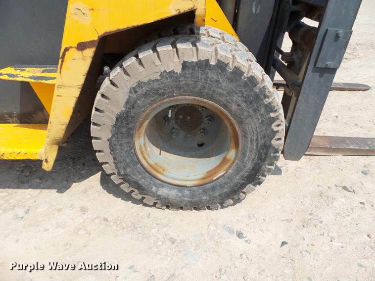 image for item DC4569 Wiggins WD150Y forklift