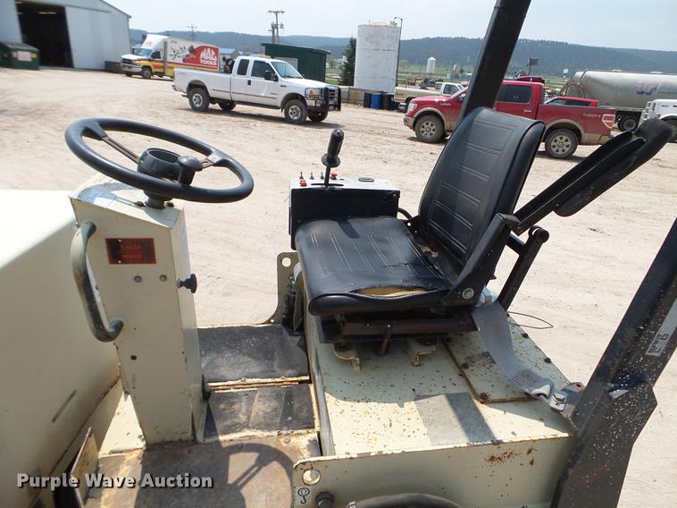 image for item DC4570 1998 Ingersoll Rand DD-22 double drum vibratory roller