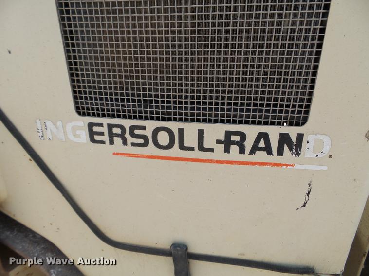 image for item DC4570 1998 Ingersoll Rand DD-22 double drum vibratory roller