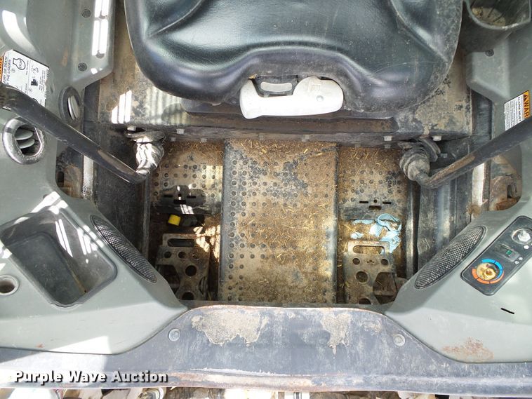 image for item DC5134 2014 Bobcat S650 skid steer