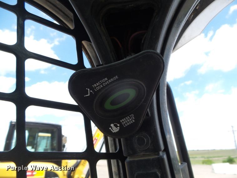 image for item DC5134 2014 Bobcat S650 skid steer