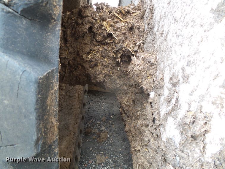 image for item DC5134 2014 Bobcat S650 skid steer