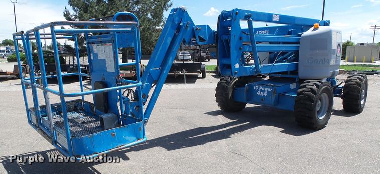 image for item DC5152 2004 Genie Z-45/25J boom lift