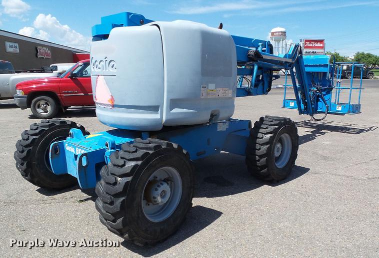 image for item DC5152 2004 Genie Z-45/25J boom lift