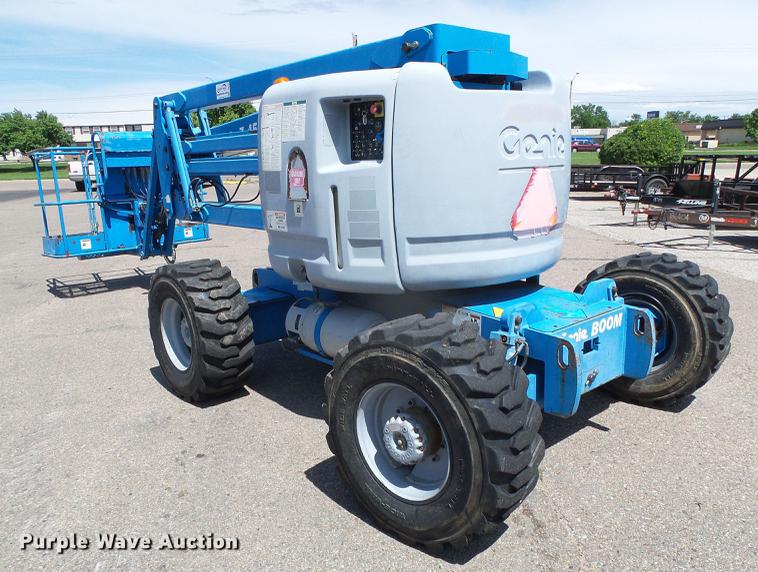 image for item DC5152 2004 Genie Z-45/25J boom lift