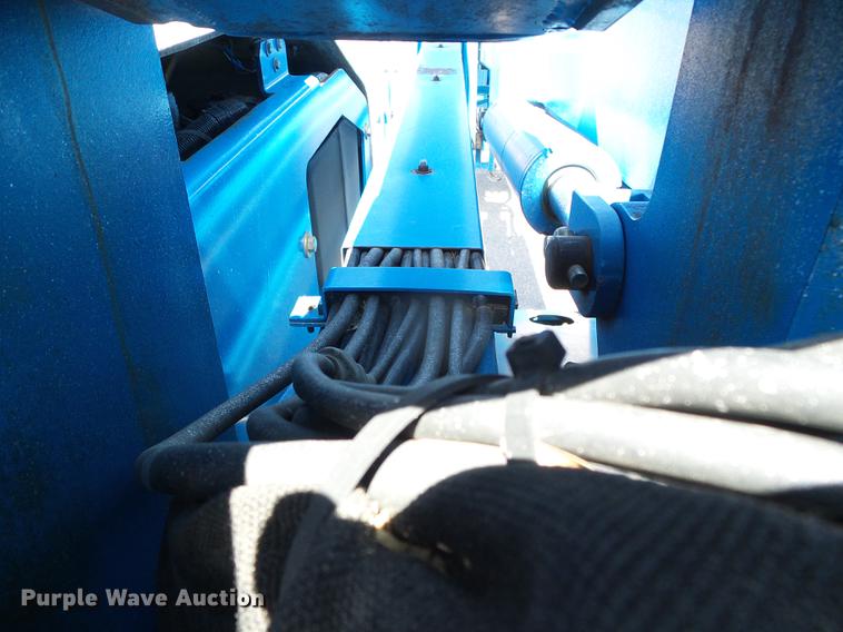 image for item DC5152 2004 Genie Z-45/25J boom lift