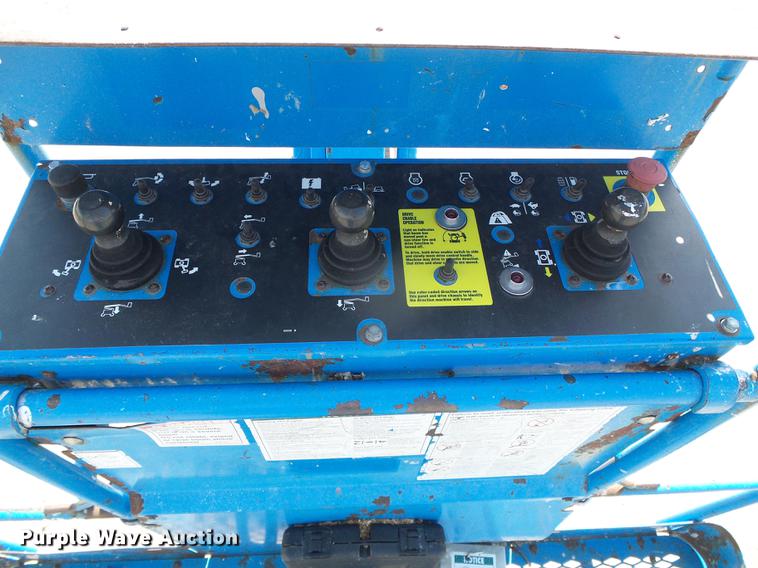 image for item DC5152 2004 Genie Z-45/25J boom lift