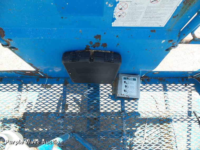 image for item DC5152 2004 Genie Z-45/25J boom lift