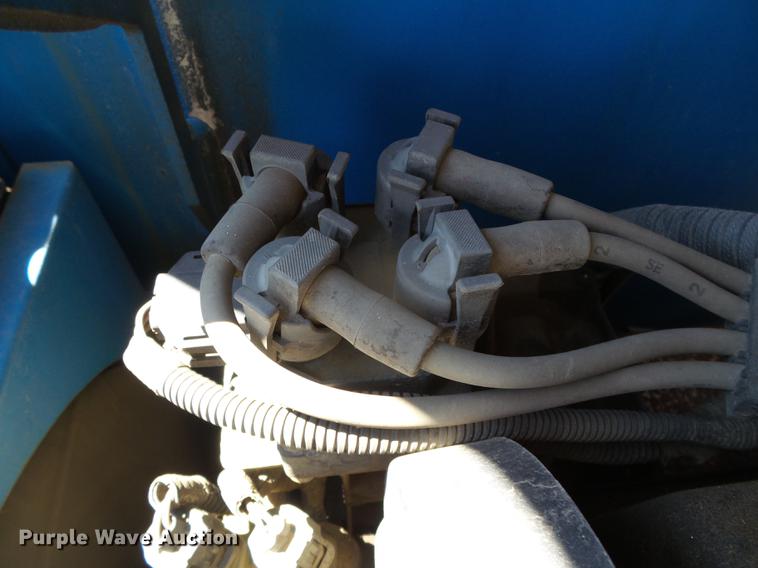 image for item DC5152 2004 Genie Z-45/25J boom lift