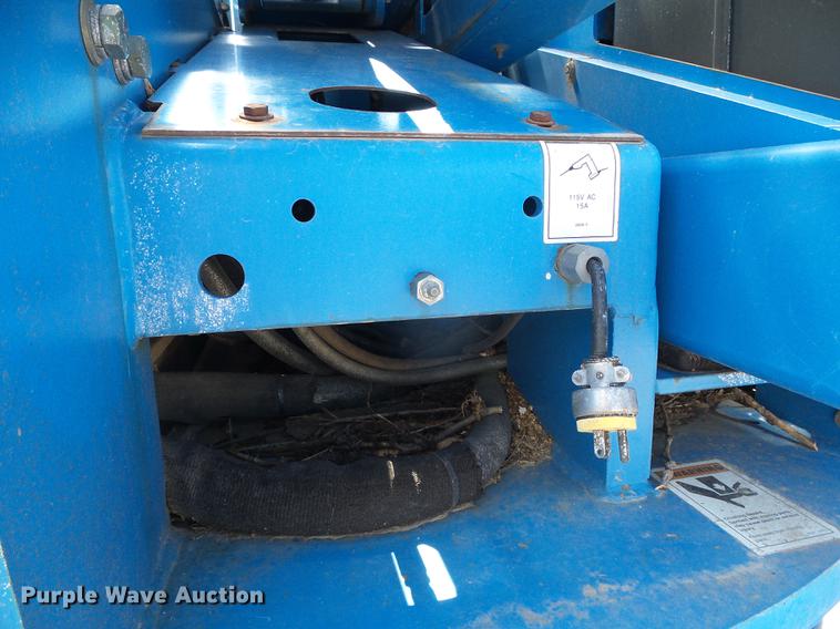 image for item DC5152 2004 Genie Z-45/25J boom lift