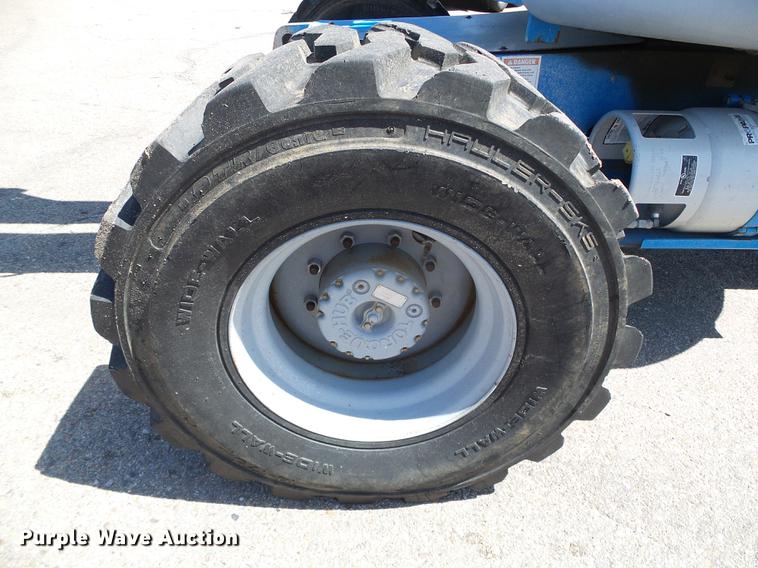 image for item DC5152 2004 Genie Z-45/25J boom lift