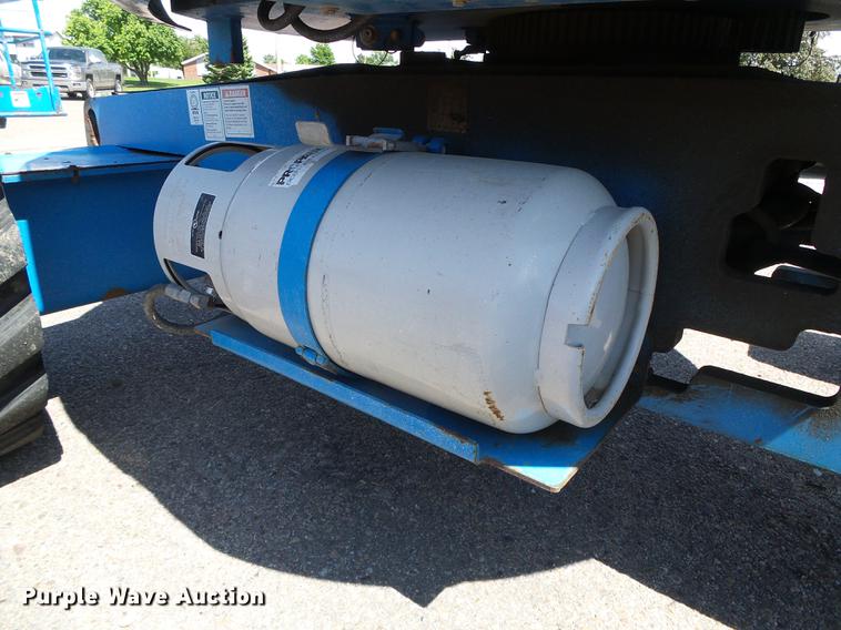 image for item DC5152 2004 Genie Z-45/25J boom lift