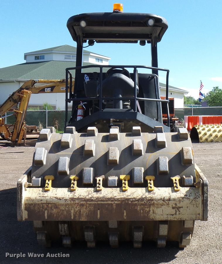 image for item DD6032 2002 Ingersoll Rand SD77-DXTF Single drum vibratory roller