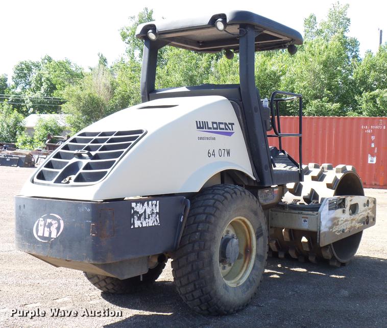 image for item DD6032 2002 Ingersoll Rand SD77-DXTF Single drum vibratory roller