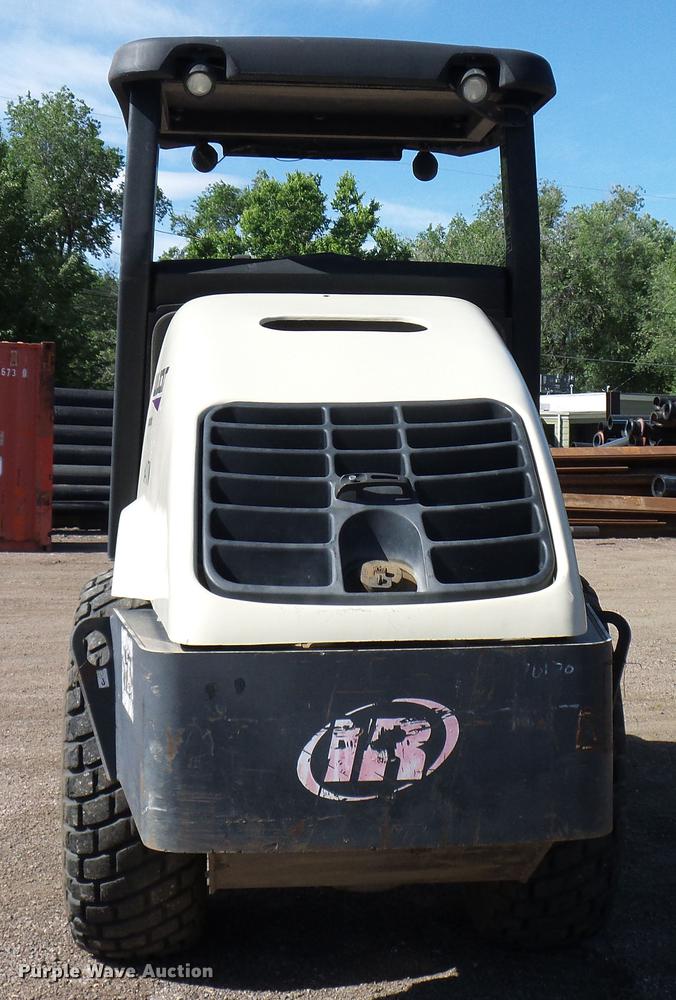 image for item DD6032 2002 Ingersoll Rand SD77-DXTF Single drum vibratory roller