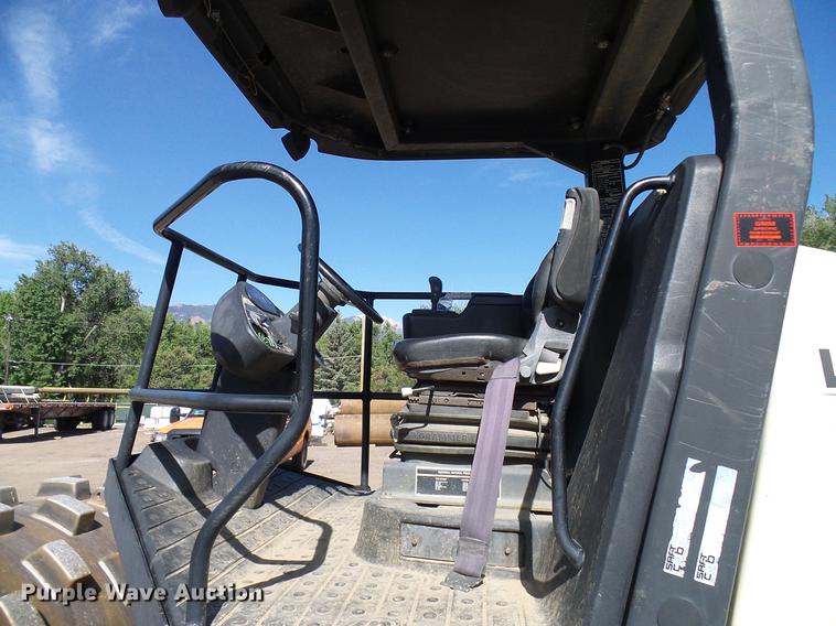 image for item DD6032 2002 Ingersoll Rand SD77-DXTF Single drum vibratory roller