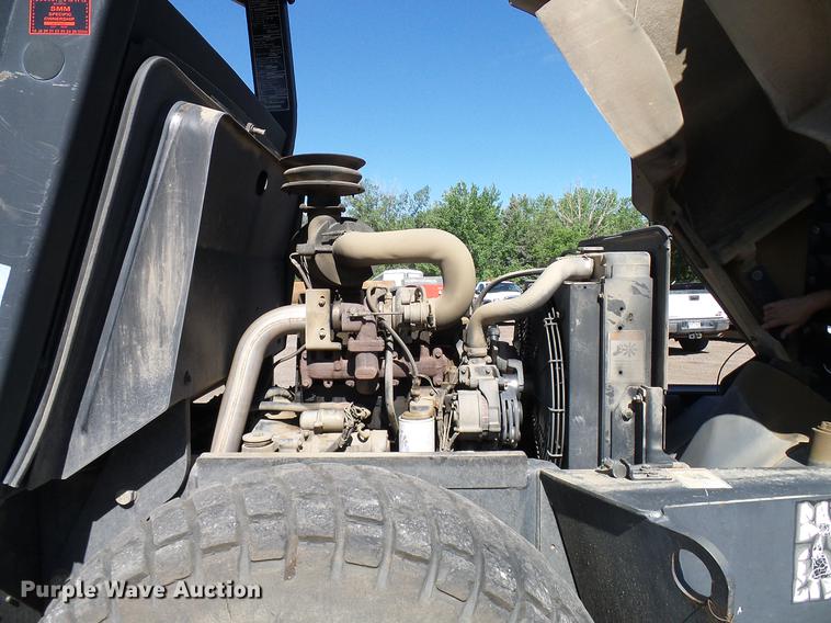 image for item DD6032 2002 Ingersoll Rand SD77-DXTF Single drum vibratory roller